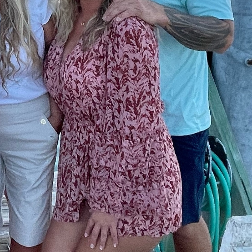 Romper - Picture 2 of 7
